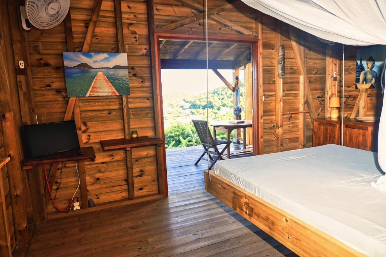 Ti Kaz Anoli Cottage En Bois Avec Vue Sur La Baie Terre-de-Bas Экстерьер фото